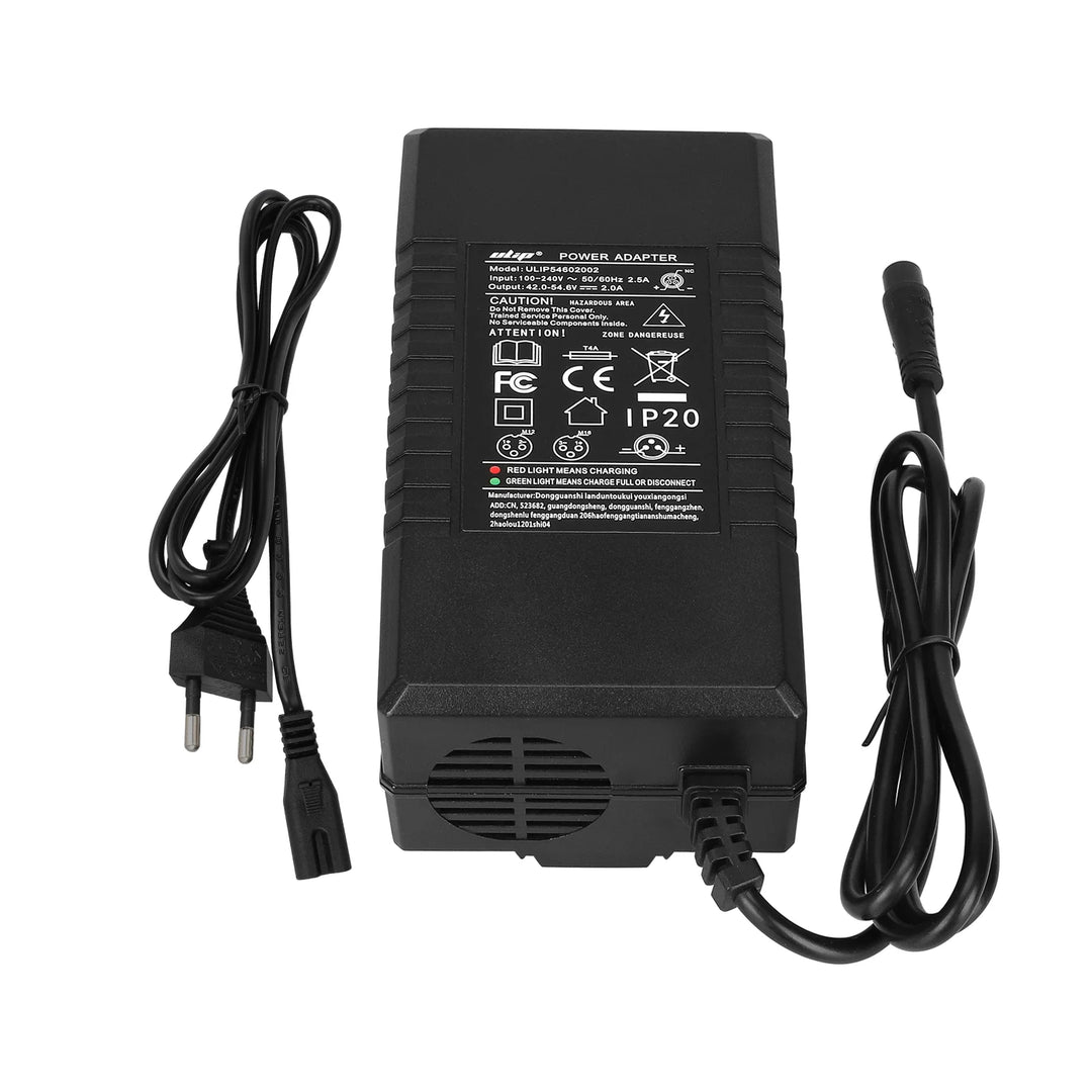 Caricabatterie Ulip 54.6V2A con testa piccola LP16-3P Spina EU Ulip Testa piccola a otto fori 54.6V2A Trasformatore Caricabatterie standard europeo Caricabatterie per scooter elettrico standard europeo Adattatore di alimentazione