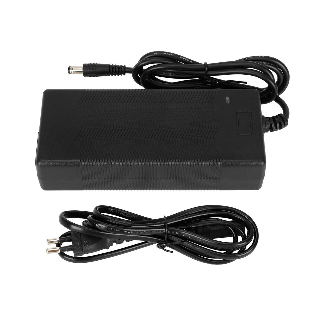 Caricabatterie da 36V a 42V 2A DC2.1 con 6 Cavi Adattatori Spina EU Veicolo Elettrico Scooter Elettrico Caricabatterie con Testa DC Caricabatterie per Batteria al Litio 36V 42V Cavo di Alimentazione a Testa Rotonda Accessori