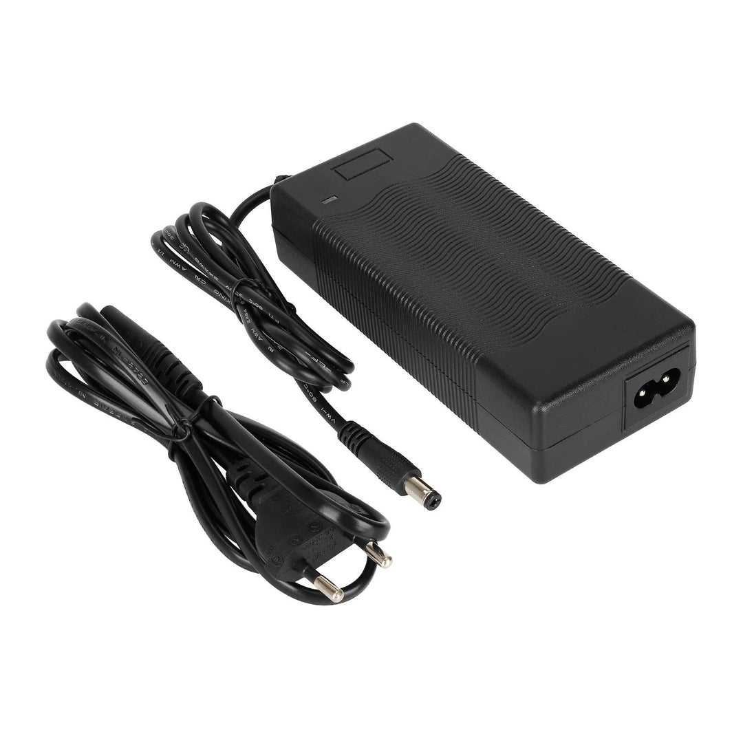 Caricabatterie da 36V a 42V 2A DC2.1 con 6 Cavi Adattatori Spina EU Veicolo Elettrico Scooter Elettrico Caricabatterie con Testa DC Caricabatterie per Batteria al Litio 36V 42V Cavo di Alimentazione a Testa Rotonda Accessori